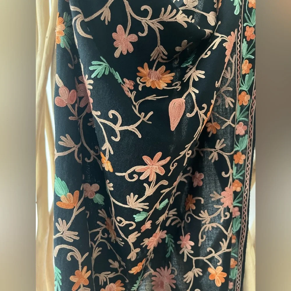 Cashmere Shawl / Scarf